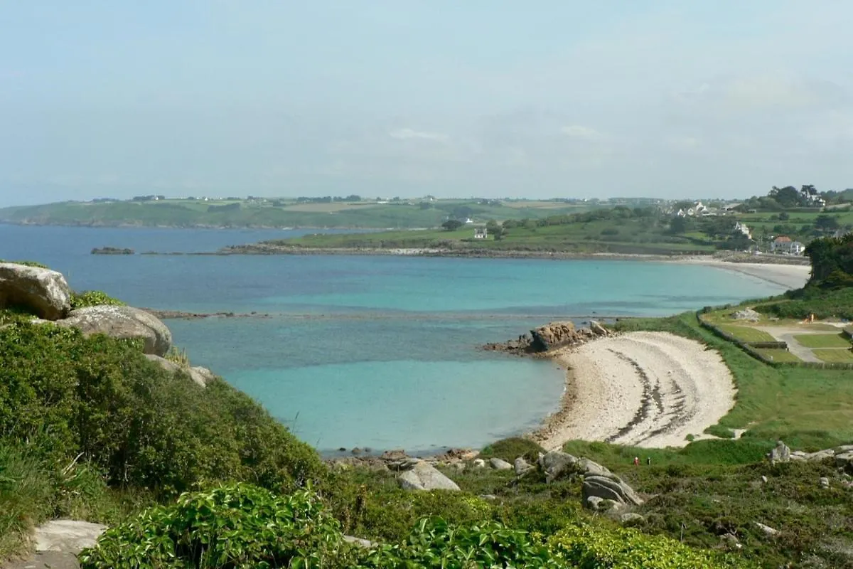 Abord- Vue Sur Mer, Baie De Morlaix, Grande Maison, Ecole De Voile A 100M Plougasnou Holiday home